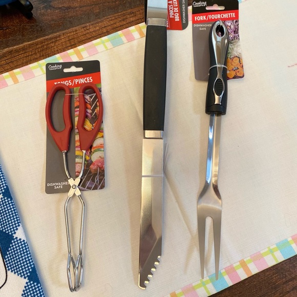 Cold Drinks Good Eats & BBQ Grilling Bundle - Picture 11 of 14